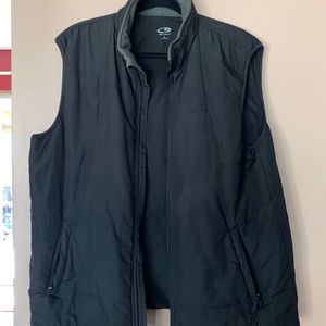 Men's black Champion vest